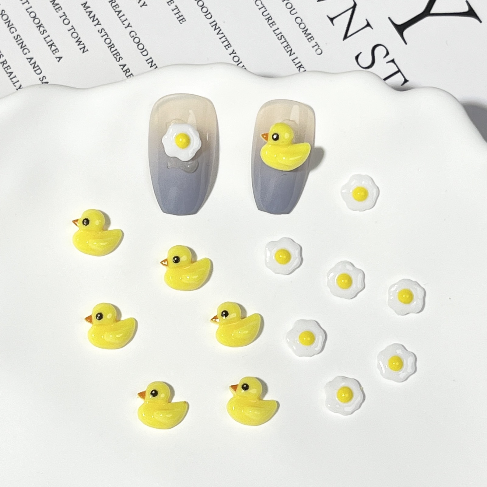 20pcs Cute Cartoon Yellow Mini - Photography Yellow 评论和价格