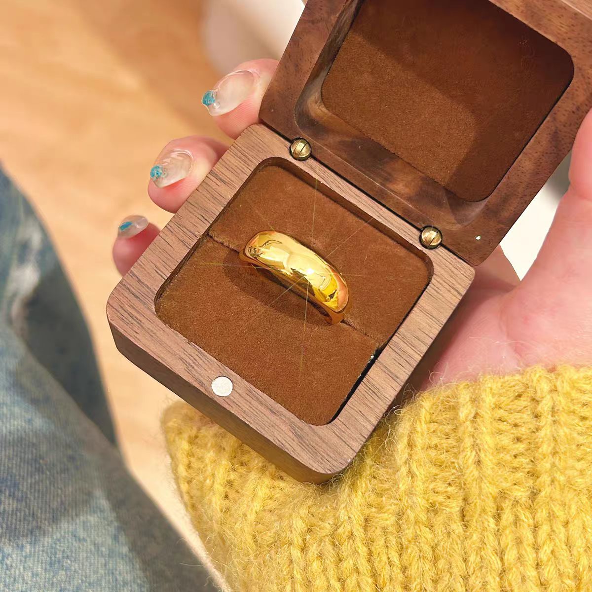 AU999 24K Gold Women's Bread C - Photography Yellow 评论和价格